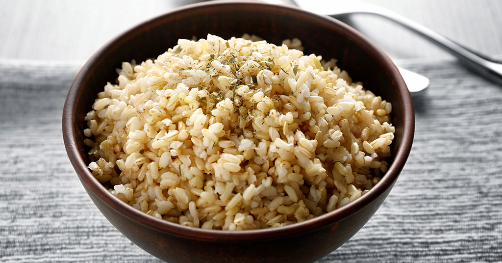 Cómo cocinar arroz integral: propiedades, trucos y recetas