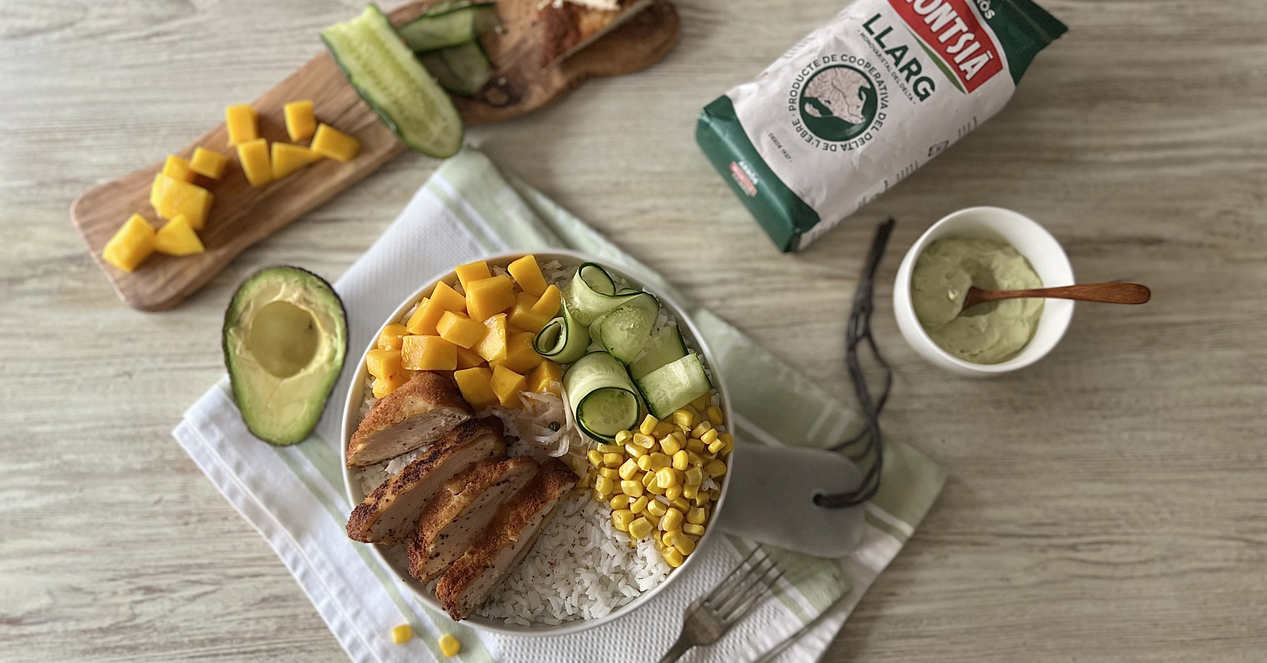 Delta Long Rice Poke Bowl with crispy chicken, mango and sweet corn